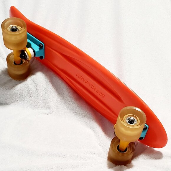 (SOLD ON EBay) KRYPTONICS "VINTAGE" 1965- "TORPEDO" SKATEBOARD (22.5" X 6") - Picture 8 of 16